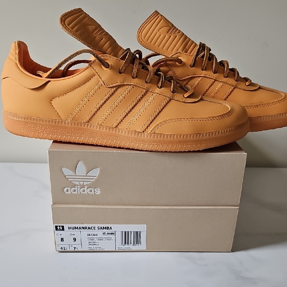 Adidas Tan Sneakers Classic Style